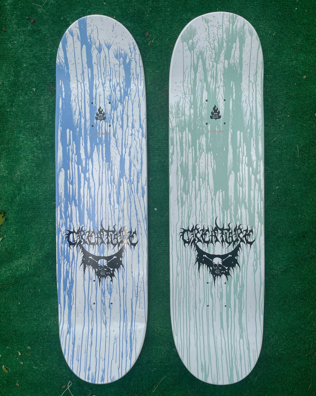 8.53in x 32.19in RAFFIN BLK MTL PRO SKATEBOARD DECK