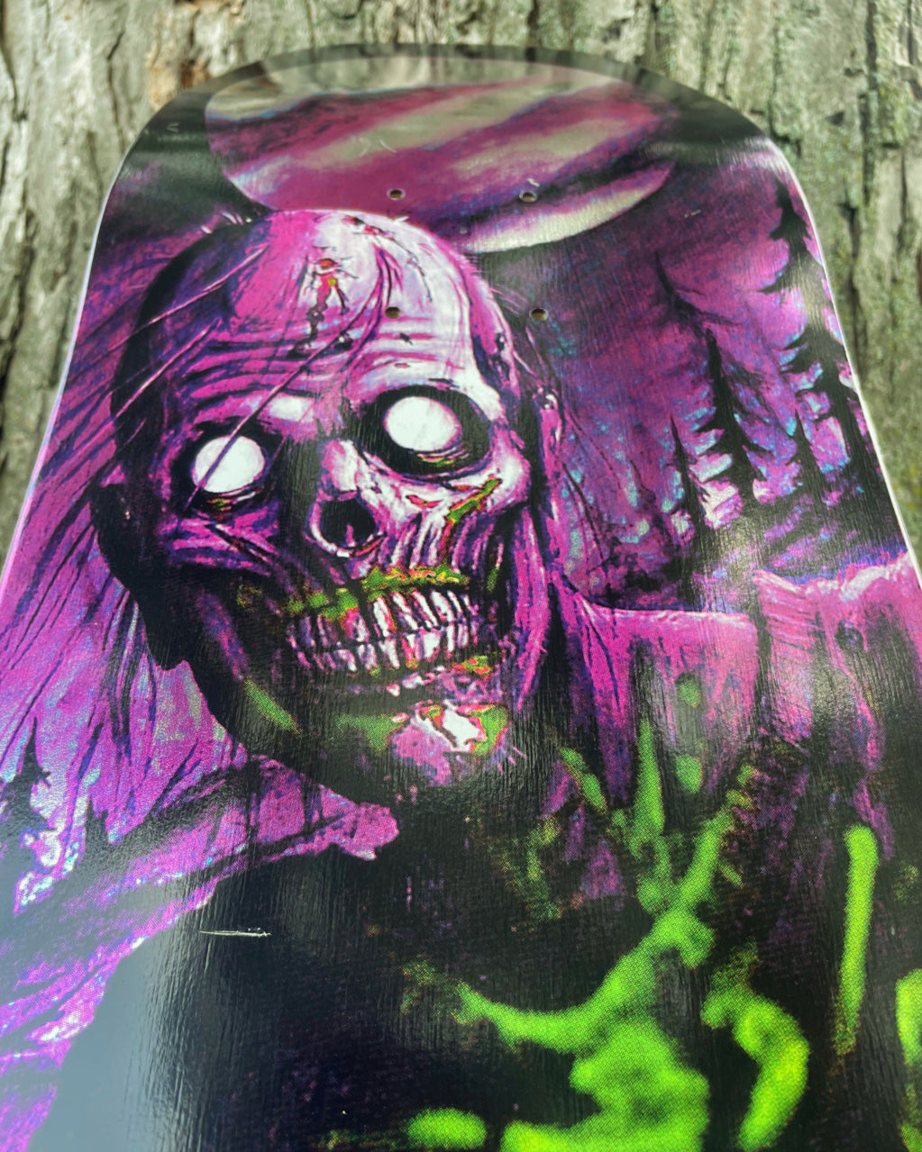 9.0in x 32.82in NAVARRETTE FEEDING TIME XX PRO SKATEBOARD DECK