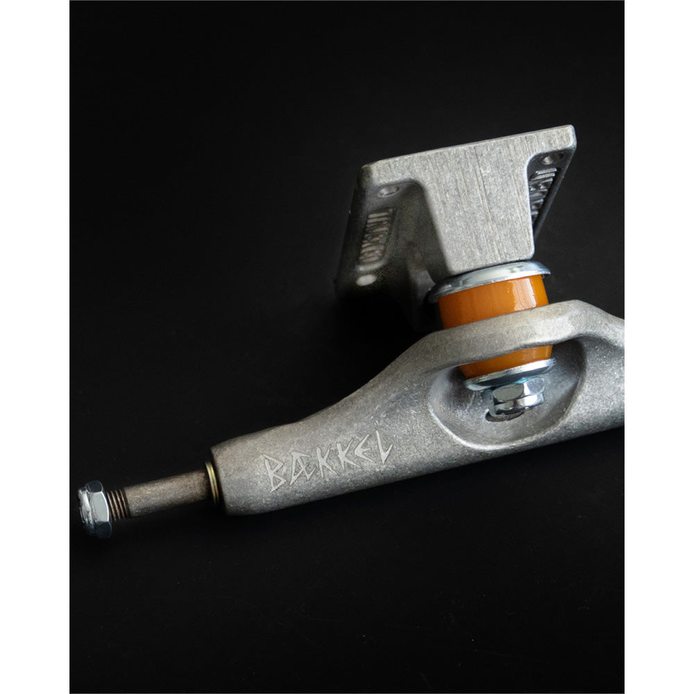 144 HOLLOW BAEKKEL TRANSPARENT BLACK TRUCKS(STAGE11)