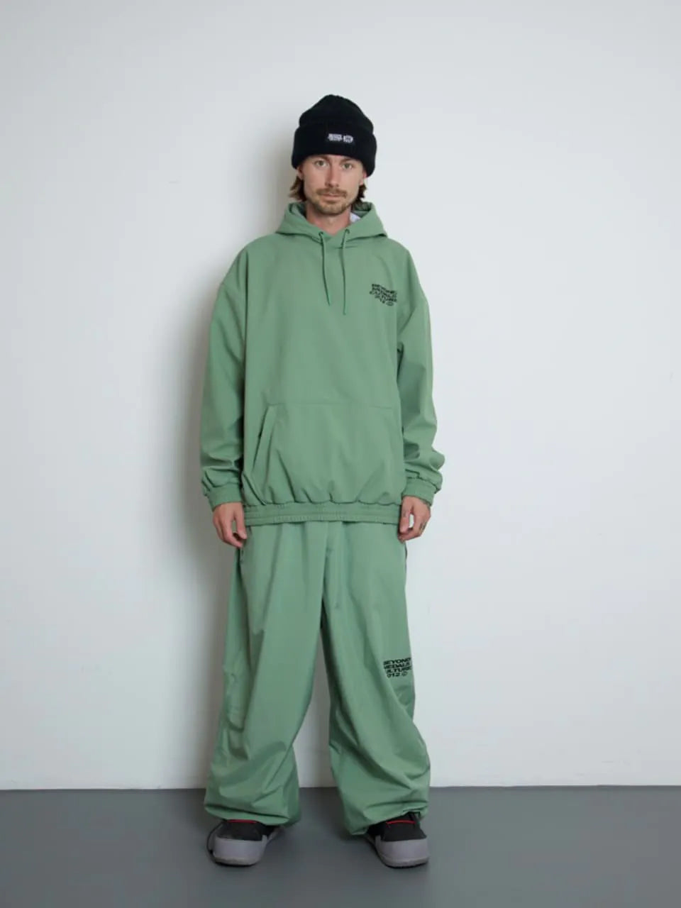 BEYOND MEDALS（ビヨンドメダルズ）は、トア・ランドストームとケビン