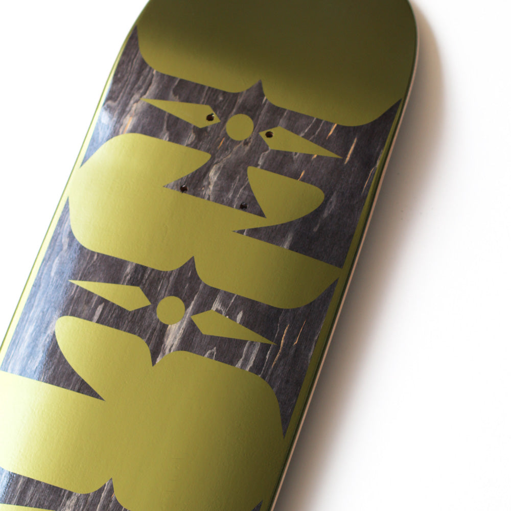 8.0in x 31.39in HOW LOGO GOLD TEAM SKATEBOARD DECK