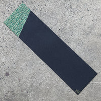 9in x 33in SHAKE JUNT ANDREW REYNOLDS SIGNATURE SHEET