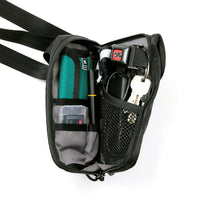 TRAVEL TECH POUCH