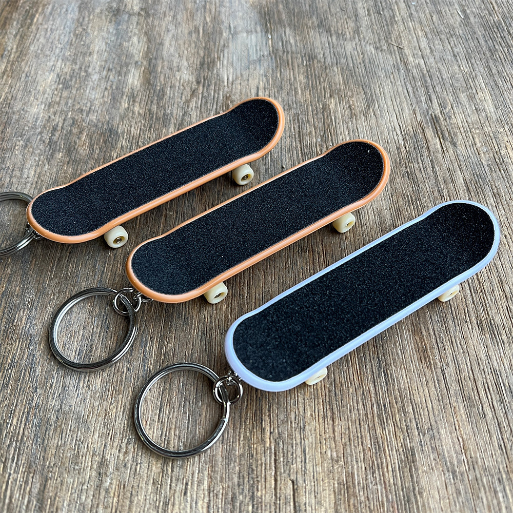 CLASSIC DOT FINGERBOARD KEY CHAIN ハスコオンラインストア