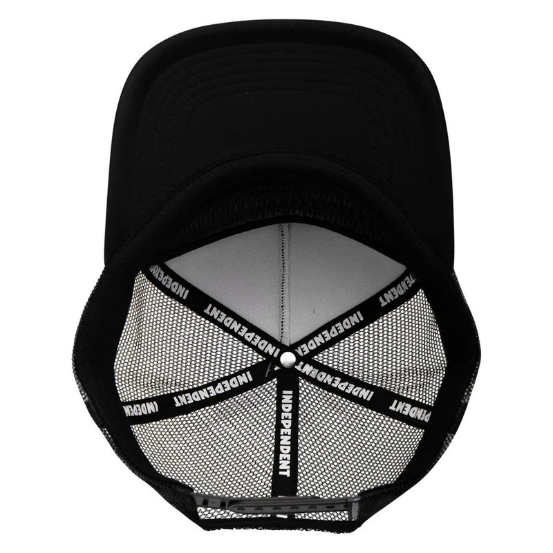 SKULL SPAN MESH TRUCKER HAT