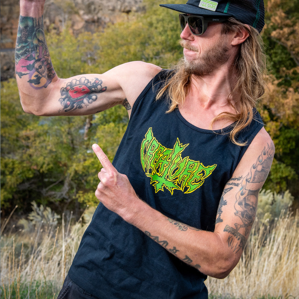 GRAVETTE HIPPIE SKULL 20TH TANK T-SHIRT