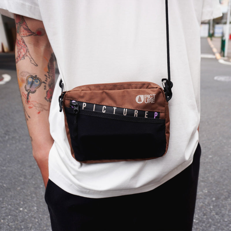 OFF TRAX SHOULDERPACK